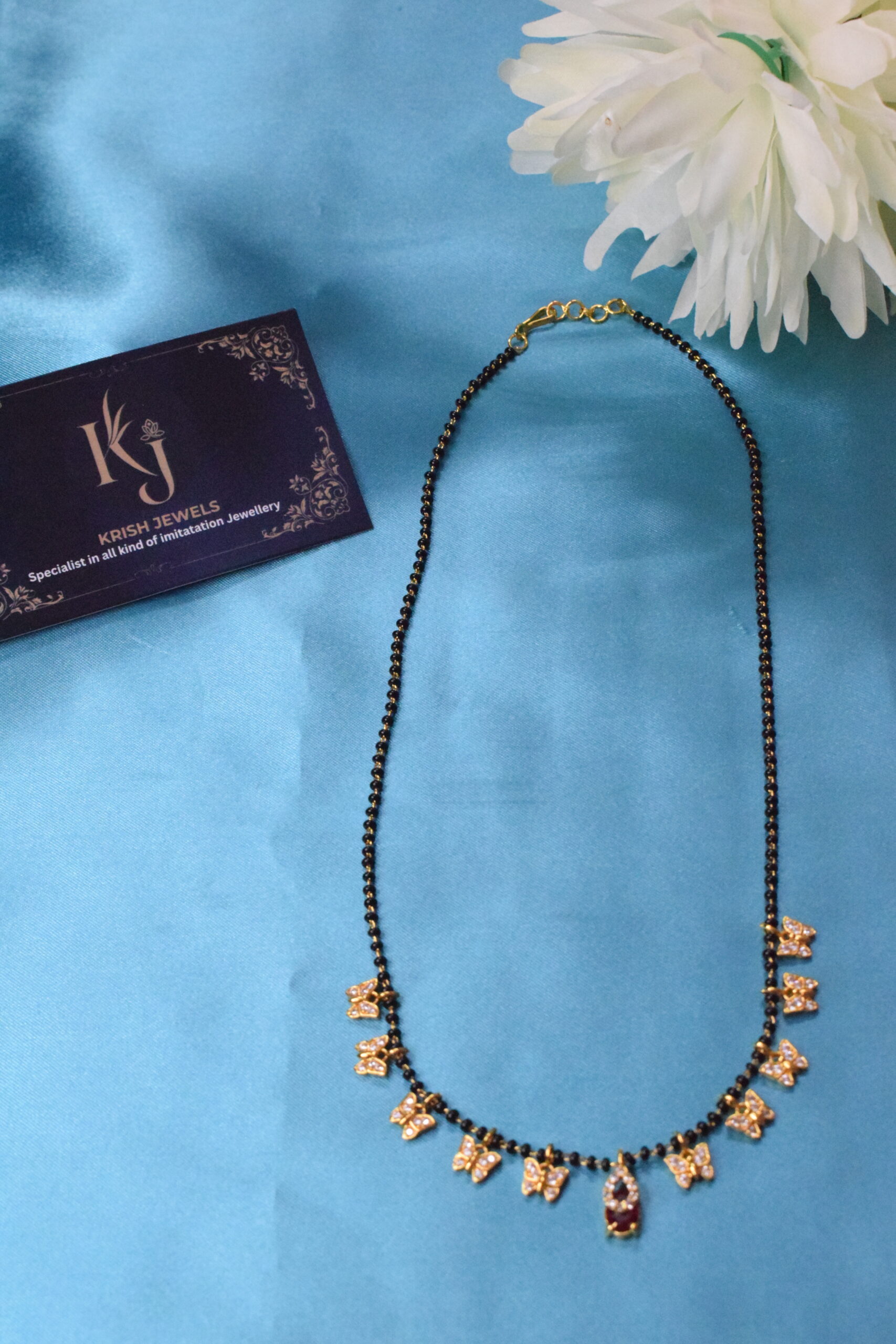 Black beads with butterfly hanging KJ134